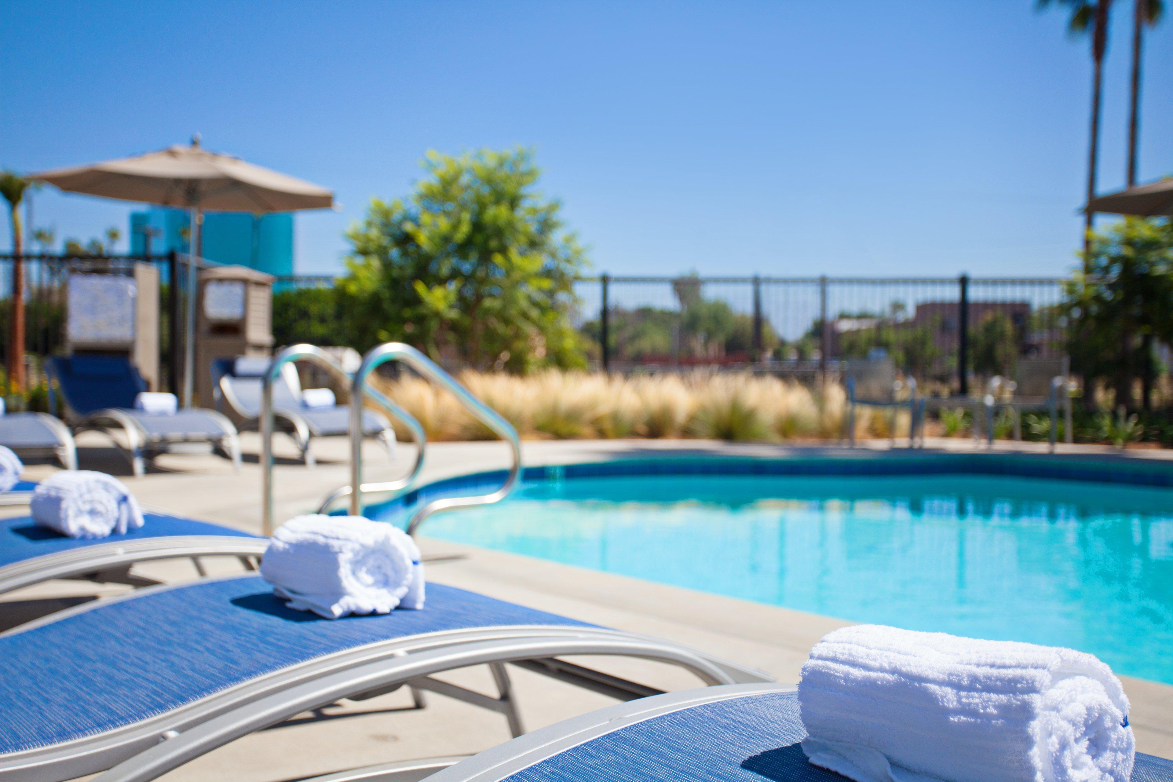 Holiday Inn Express & Suites Santa Ana - Orange County By Ihg エクステリア 写真